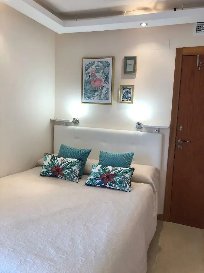Bed And Breakfast En Salou Couette-café